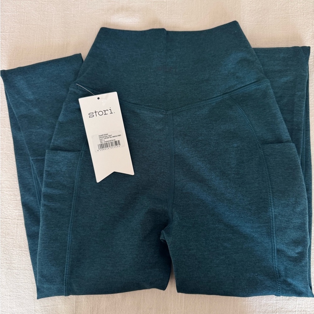 STORI OPPOSITION TIGHT